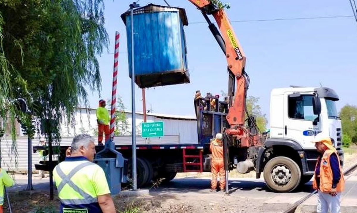 Por denuncias vecinales: Retiran casetas que eran foco de inseguridad en Chimbarongo