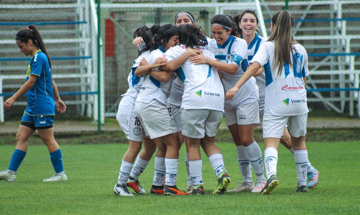 Deportes Santa Cruz alista su debut en el Ascenso Femenino: ¿Cuándo y contra quién jugará?