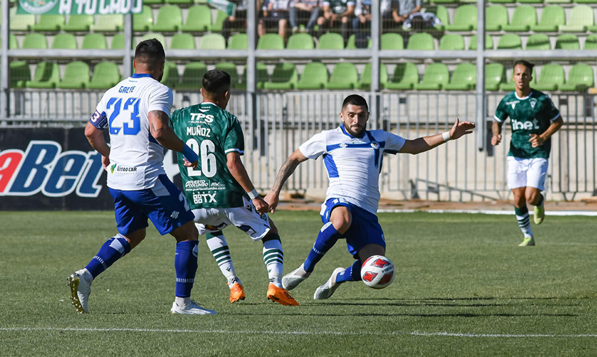 Santa Cruz buscará ser una amarga visita frente a Santiago Wanderers
