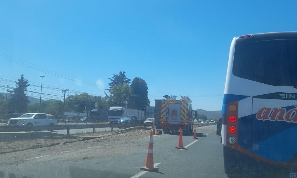 Accidente carretero deja dos lesionados en San Fernando