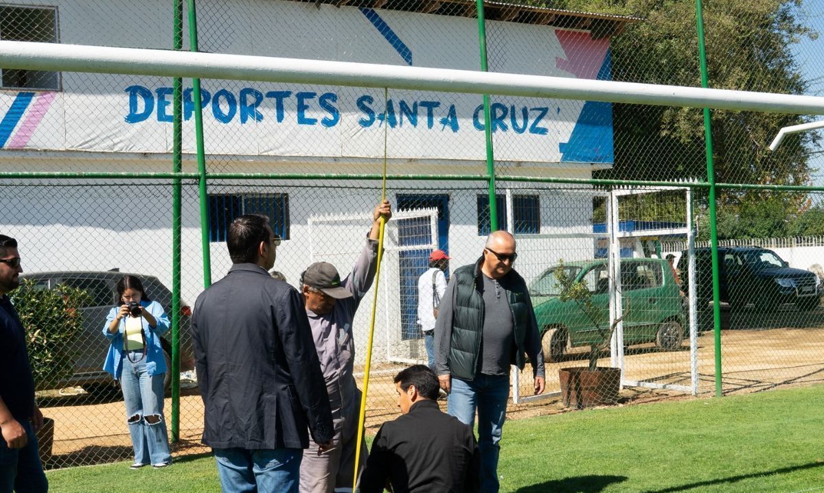 Solo detalles separan a Deportes Santa Cruz de su esperado regreso al estadio Joaquín Muñoz García