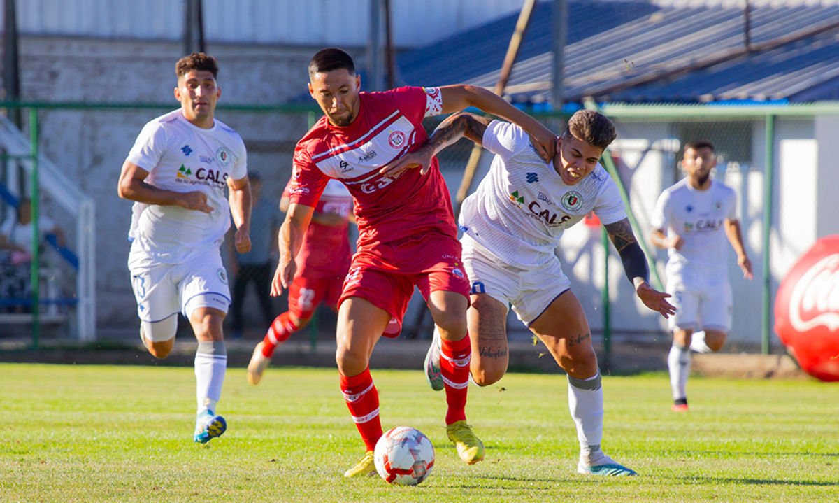 Santa Cruz retornó a casa con dura derrota: La jornada de la región en el fútbol chileno