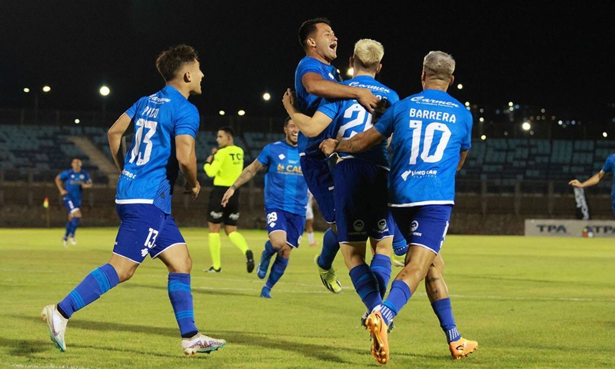 Santa Cruz aportó con épica remontada en una fecha gris para la región en el fútbol chileno