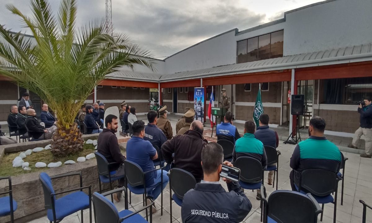 Carabineros capacita a inspectores y guardias municipales de Colchagua y Cardenal Caro