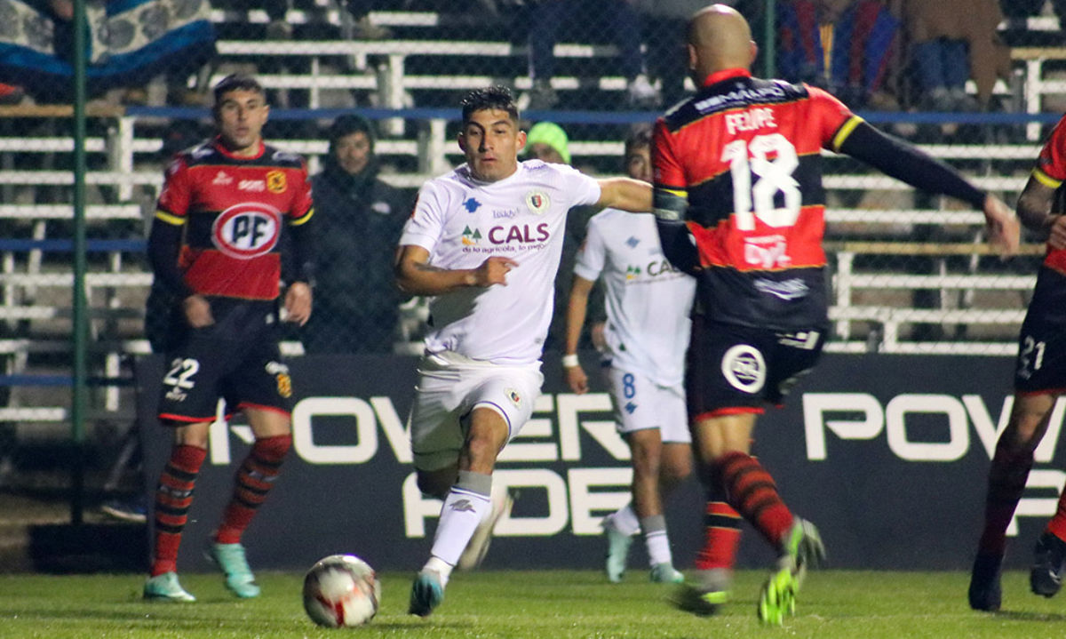 Santa Cruz pagó caro sus errores y fue goleado en casa ante el sublíder del Ascenso