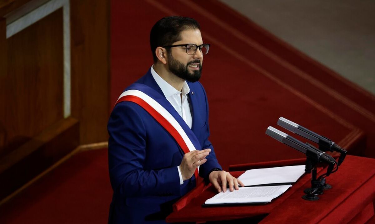 Presidente Boric anunció que impulsará proyectos de aborto legal y eutanasia