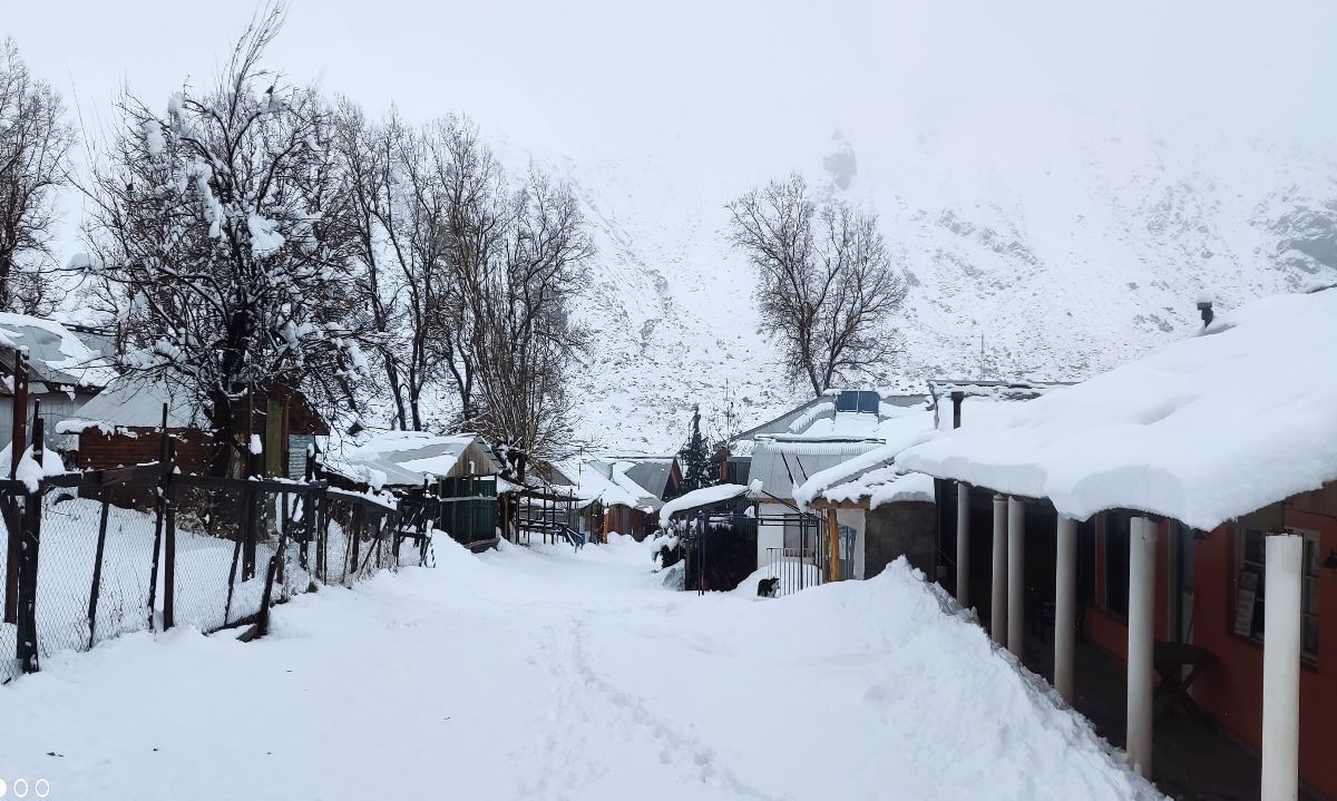Colchagua: Espectacular nevada en Termas del Flaco