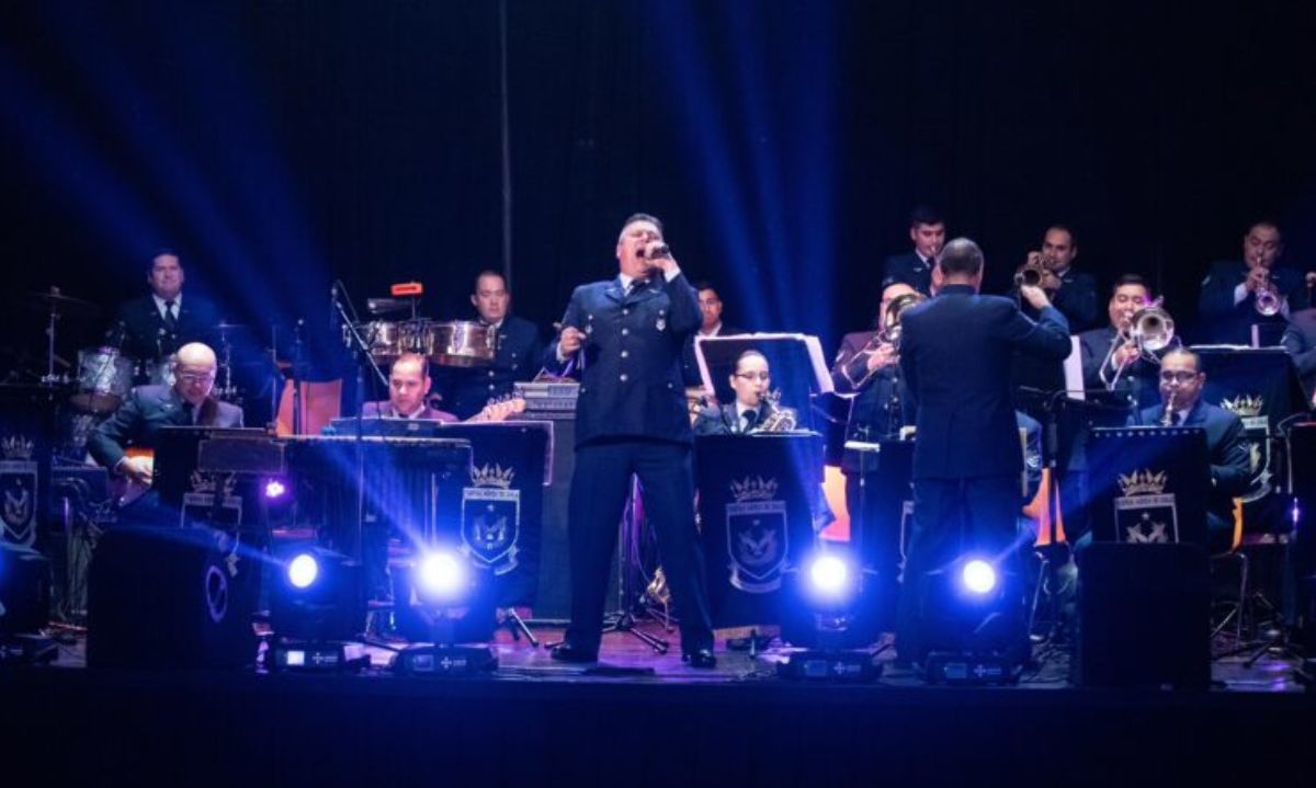 Ovacionada presentación de la Big Band de la FACh en el Teatro Municipal de San Fernando