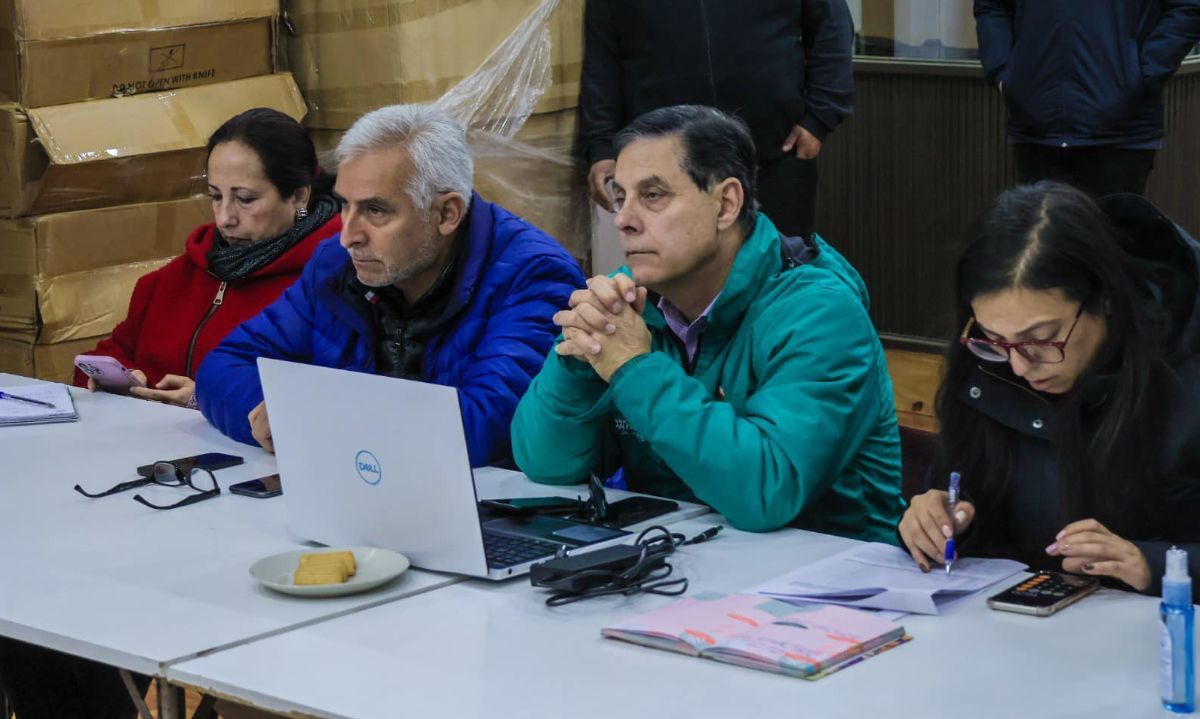 Municipalidad de San Fernando expone sobre continuidad del alcantarillado de Puente Negro