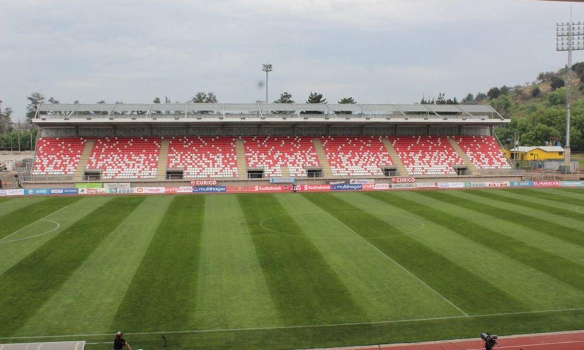 Quiere seguir haciendo historia: Santa Cruz ya tiene estadio para recibir a Colo Colo