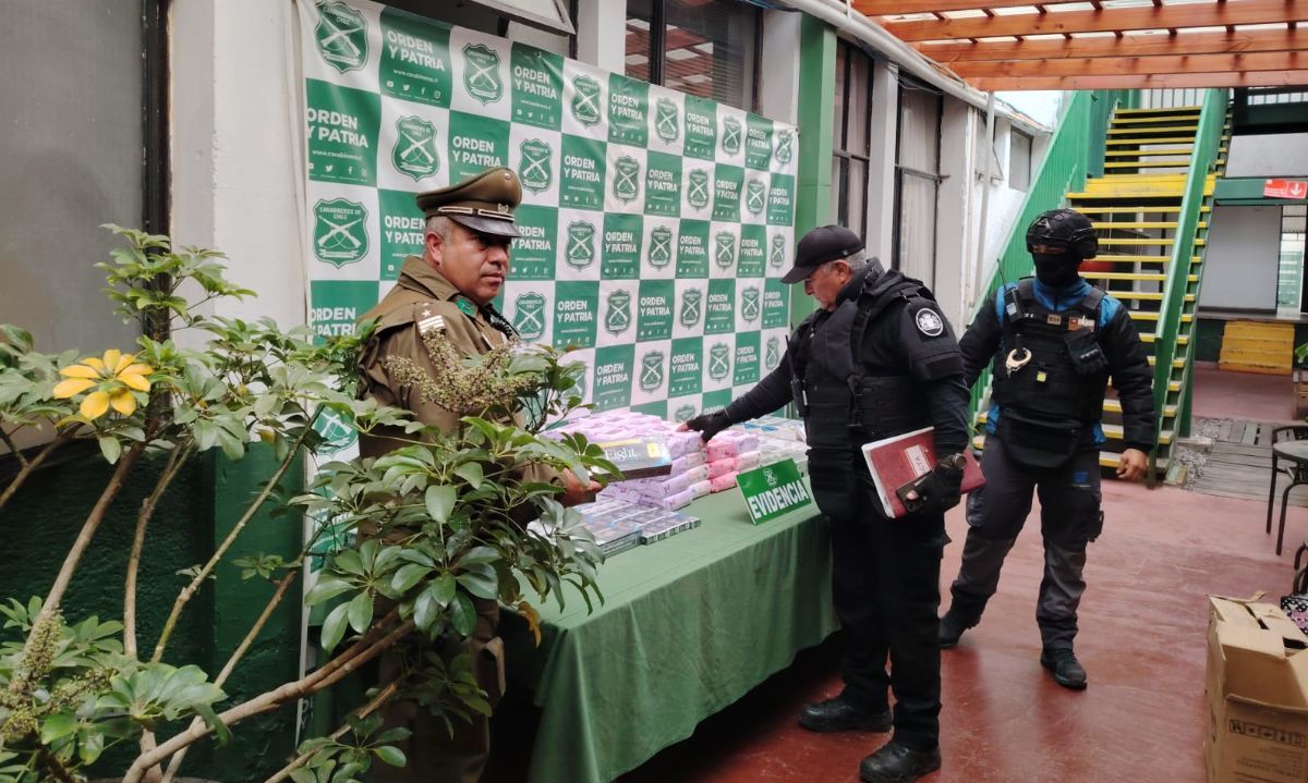 Detienen a joven en feria de San Fernando por venta de cigarrillos de contrabando