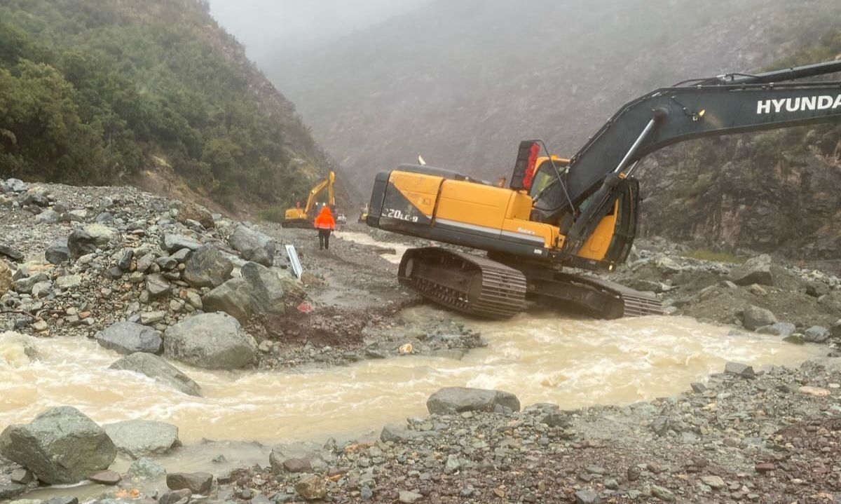 Profecía Cumplida: 
La Lluvia corta la costosa Ruta I-45

